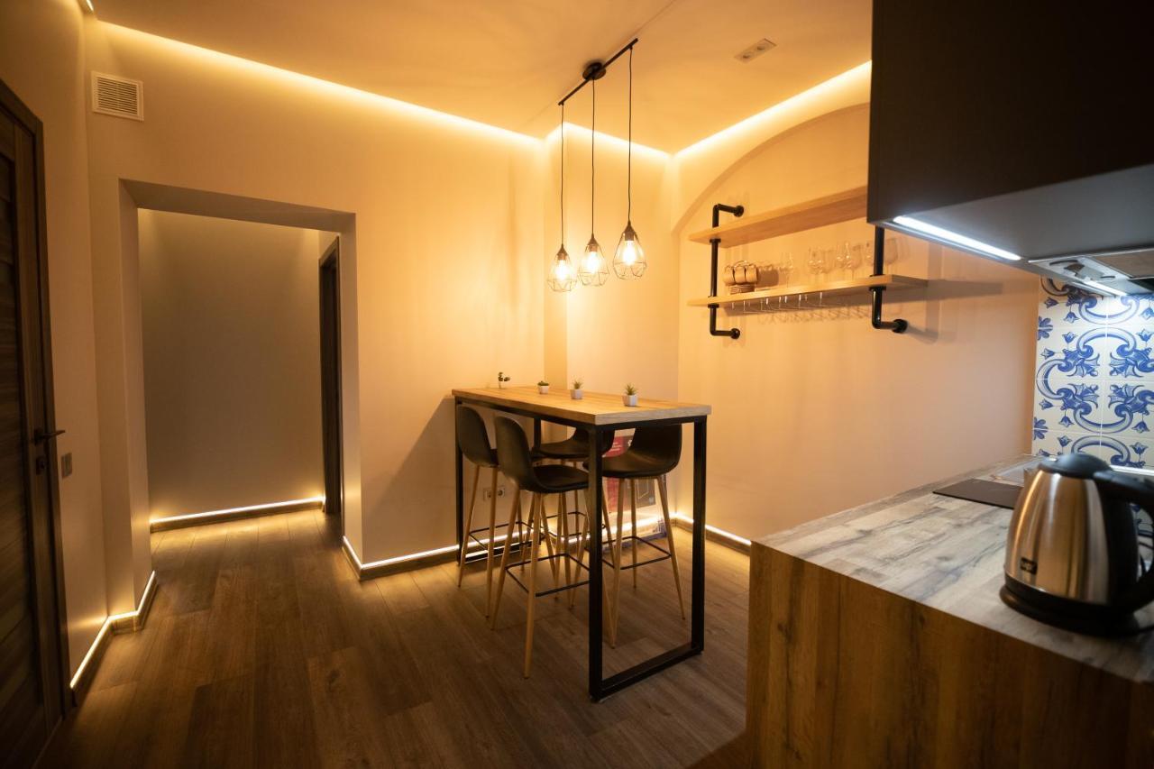 Apartment On Krakivska 34 Лвив Екстериор снимка